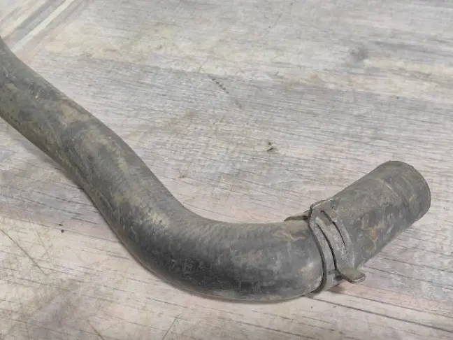 Патрубок Land Rover Range Rover Sport L320 5.0