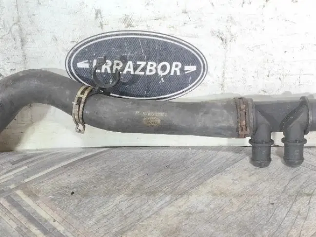 Патрубок радиатора нижний Range Rover 4.2 428PS