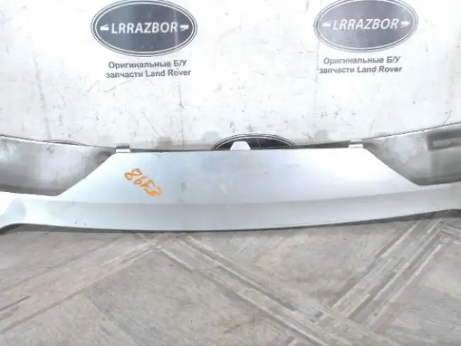 Заглушка бампера для Land Rover Sport L320 09-13