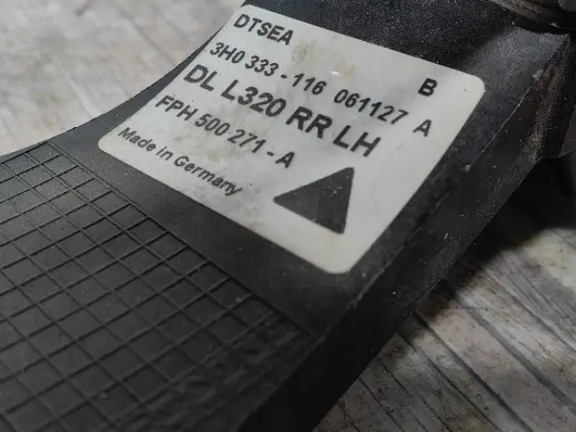 Ручка двери задняя левая Range Rover Sport L320