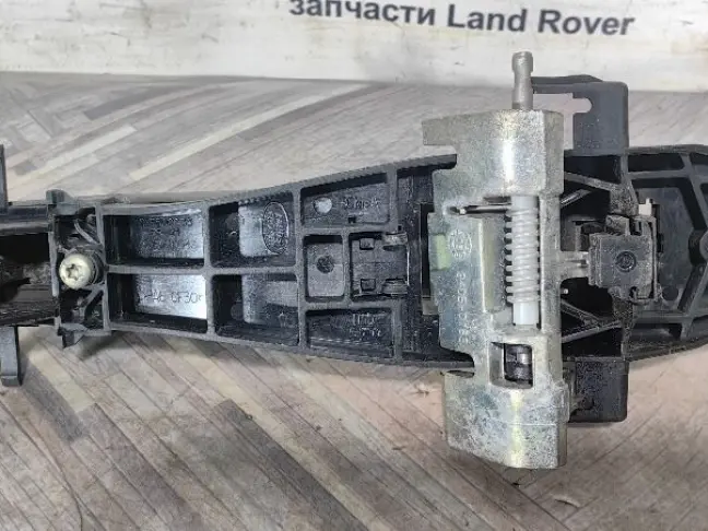 Ручка двери задняя левая Range Rover Sport L320