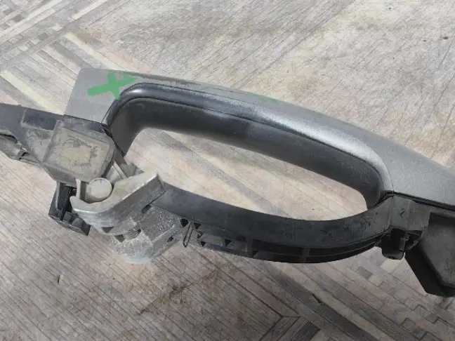 Ручка двери задняя левая Range Rover Sport L320