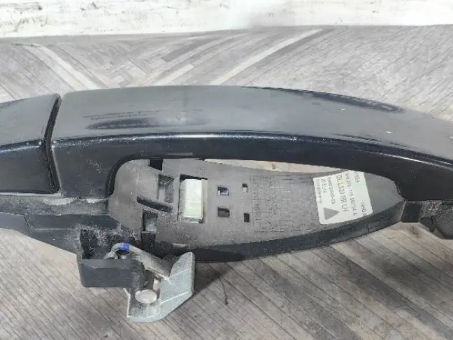 Ручка двери задняя левая Range Rover Sport L320