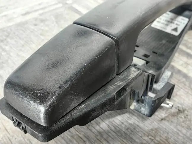 Ручка двери задняя правая Range Rover Sport L320