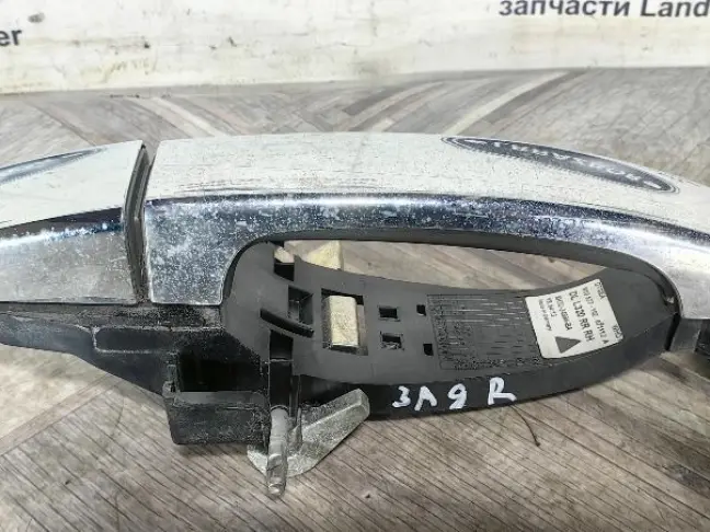 Ручка двери задняя правая Range Rover Sport L320