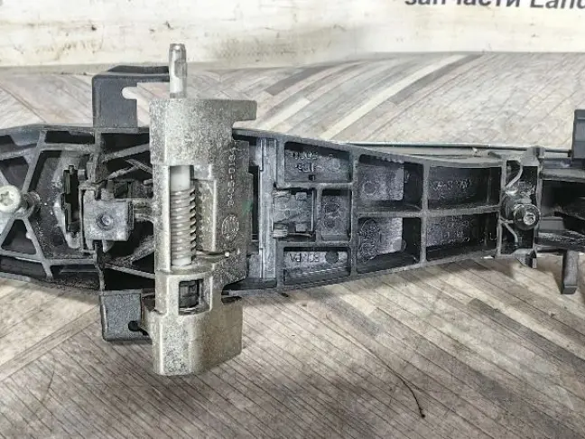 Ручка двери задняя правая Range Rover Sport L320