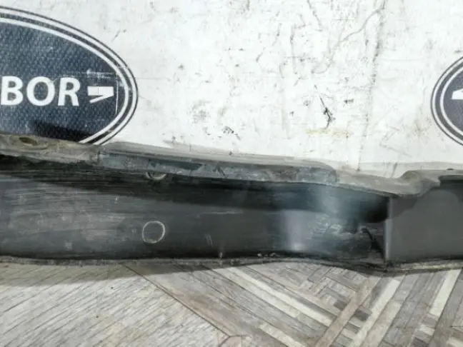 Ресничка левая Range Rover Sport L320 2009-2013