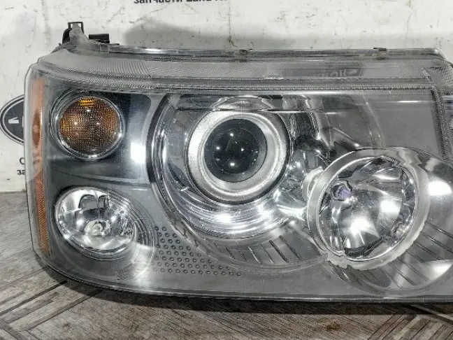 Фара правая адаптивная Range Rover Sport L320