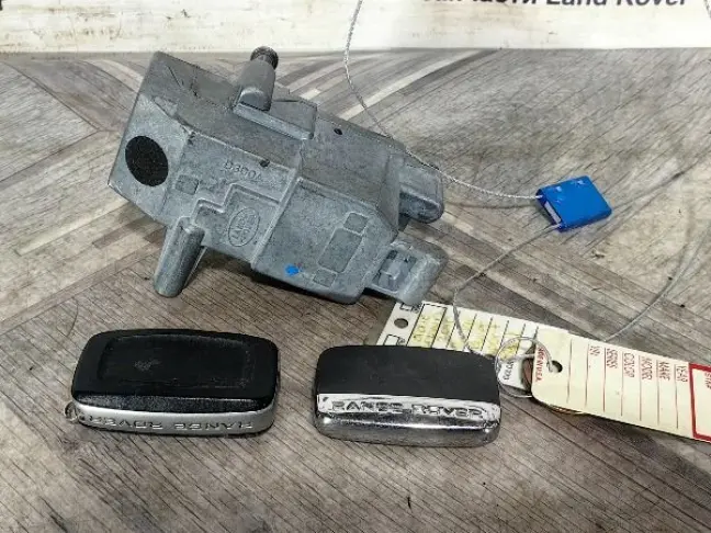 Ключ с замком зажигания Range Rover Sport 5.0