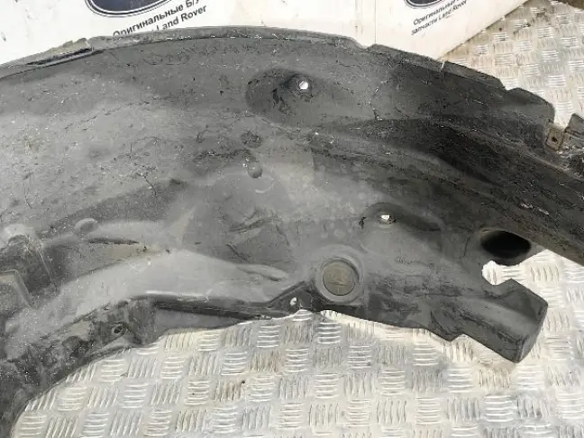 Подкрылок передний левый Range Rover Sport L320