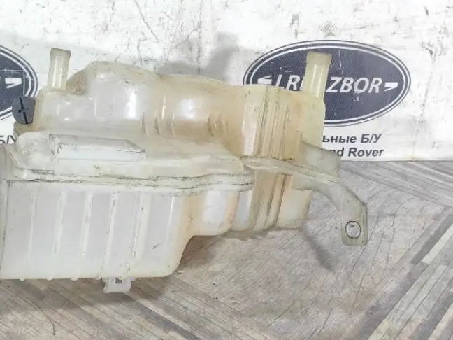 Бачок расширительный Range Rover Sport L320
