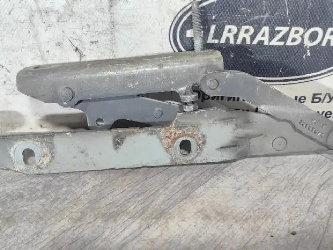 Петли капота Land Rover Range Rover Sport L320