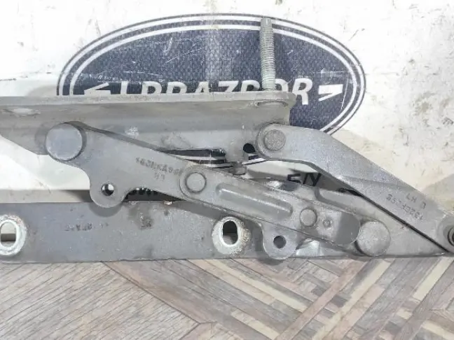 Петли капота Land Rover Range Rover Sport L320