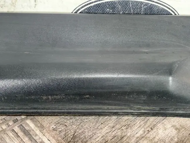 Молдинг двери задний правый Range Rover Sport 320