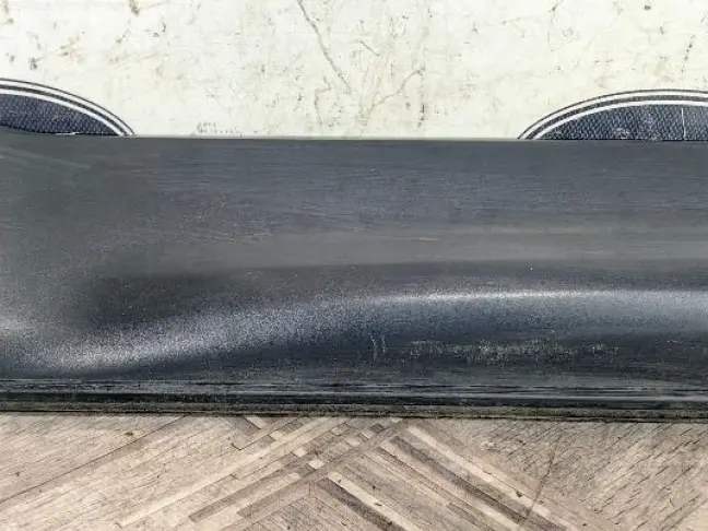 Молдинг двери задний правый Range Rover Sport 320