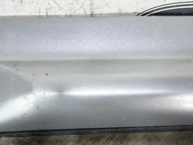 Молдинг двери задний левый  Range Rover Sport 320