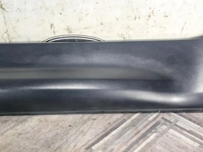 Молдинг двери задний левый  Range Rover Sport 320