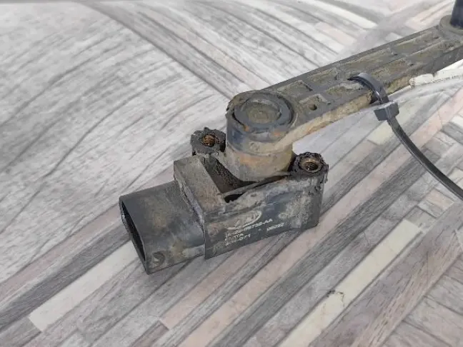 Датчик положения кузова задний RRS L320 рест