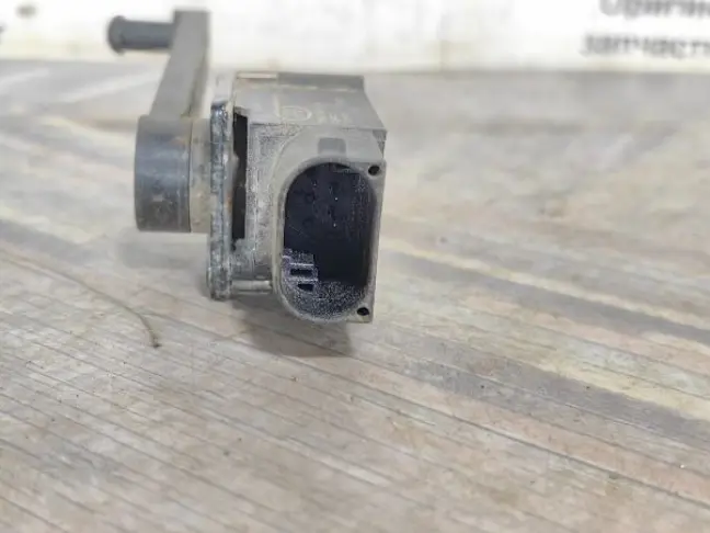 Датчик положения кузова задний RRS L320 рест