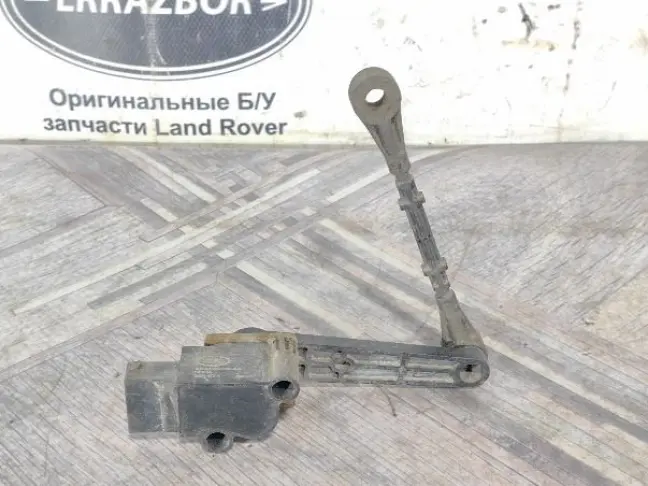 Датчик положения кузова задний RRS L320 рест