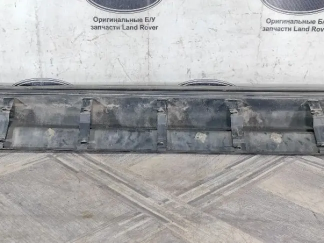 Молдинг передний левый  Range Rover Sport L320