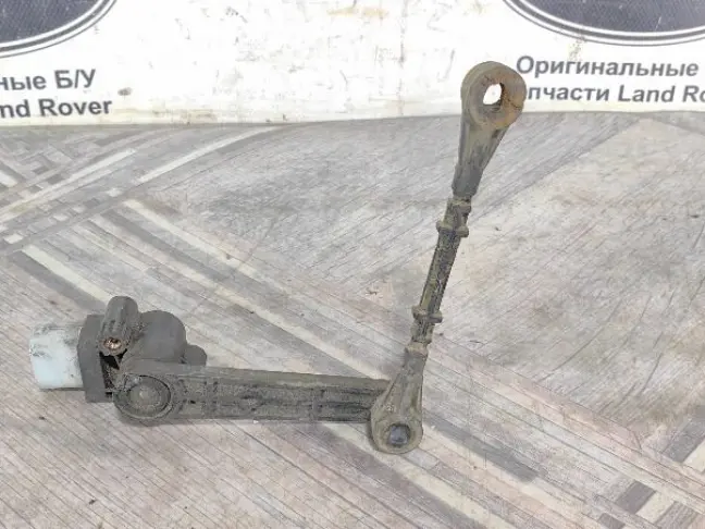 Датчик положения кузова задний RRS L320 рест