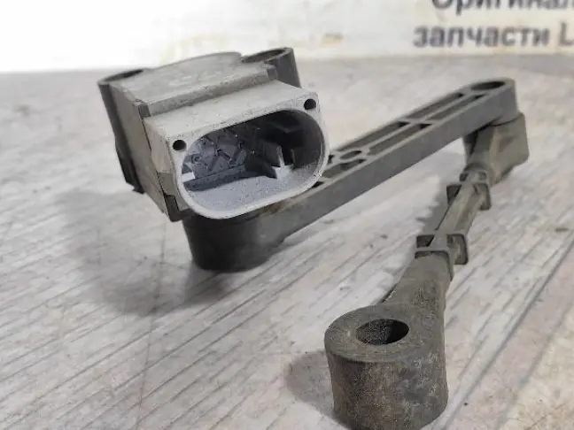 Датчик положения кузова задний RRS L320 рест