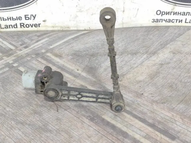 Датчик положения кузова задний RRS L320 рест