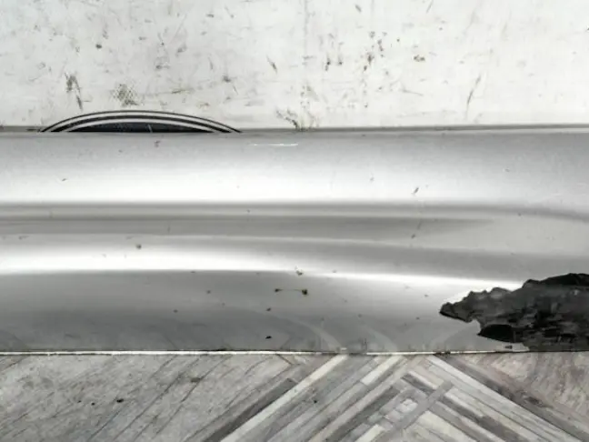 Молдинг передний правый  Range Rover Sport L320