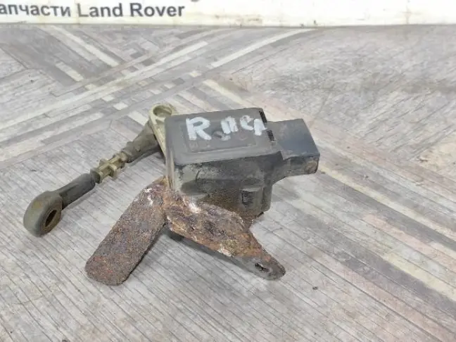 Датчик положения кузова передний RRS L320 дорест