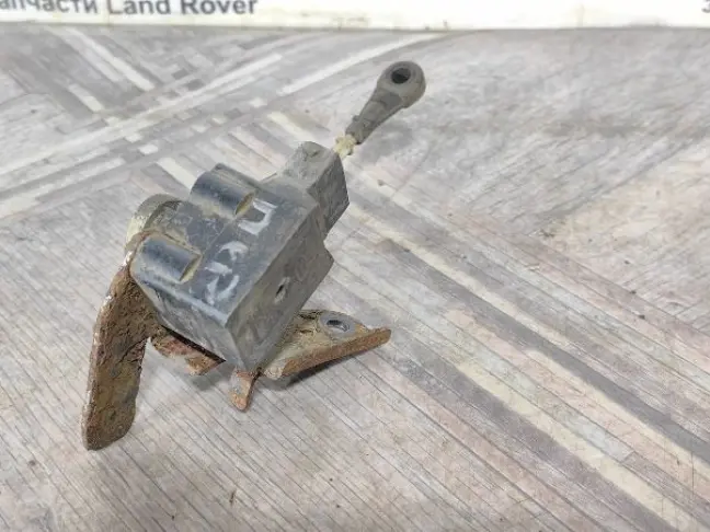 Датчик положения кузова передний RRS L320 дорест