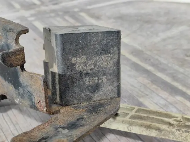 Датчик положения кузова передний RRS L320 дорест