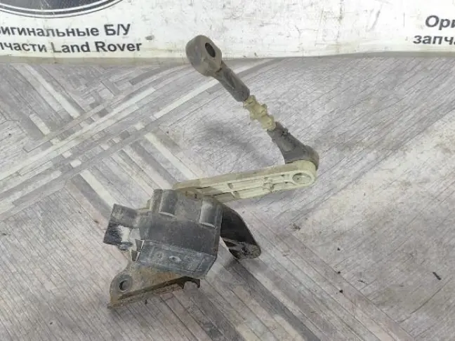 Датчик положения кузова передний RRS L320 дорест