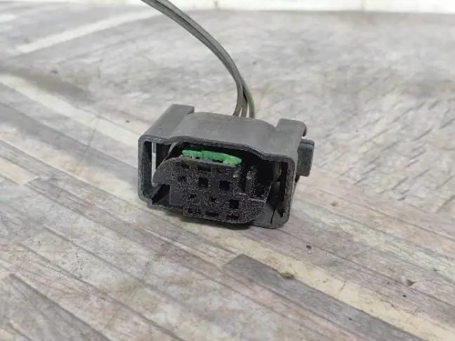 Фишка датчика уровня Range Rover Sport L320 09-13