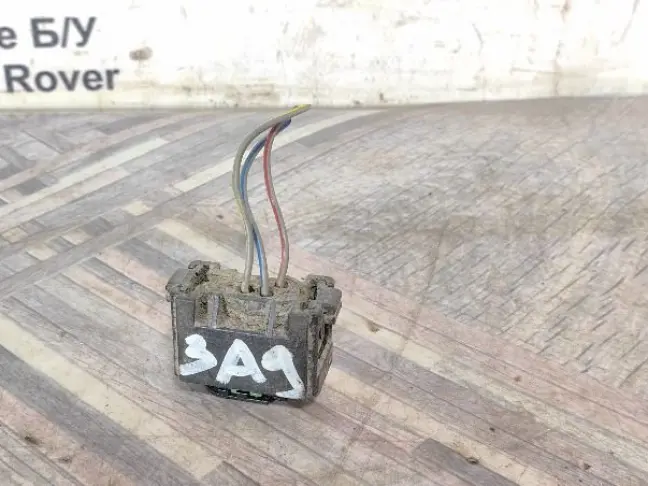 Фишка датчика уровня Range Rover Sport L320 09-13