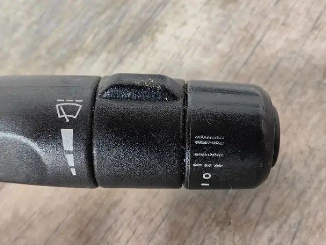 Переключатель стеклоочистителей DISCOVERY 3 L319