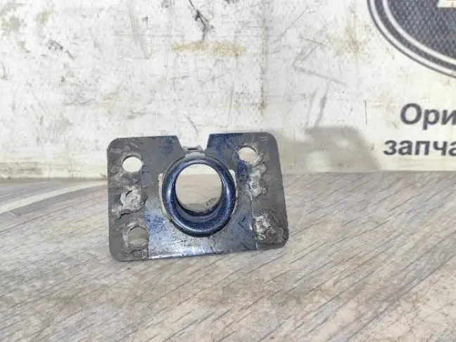 Кронштейн парктроника Land Rover Freelander 2