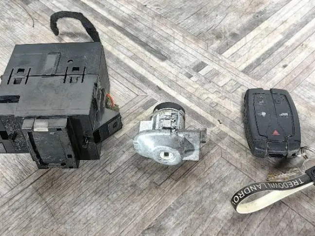 Блоки комплект Land Rover Freelander 2 2.2