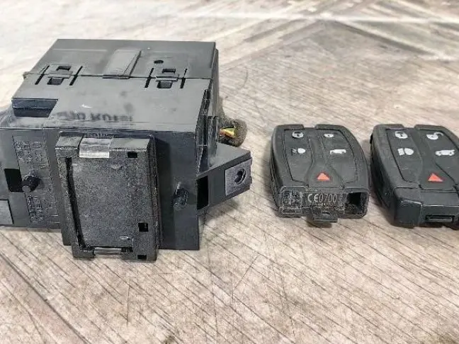 Блоки комплект Land Rover Freelander 2 2.2