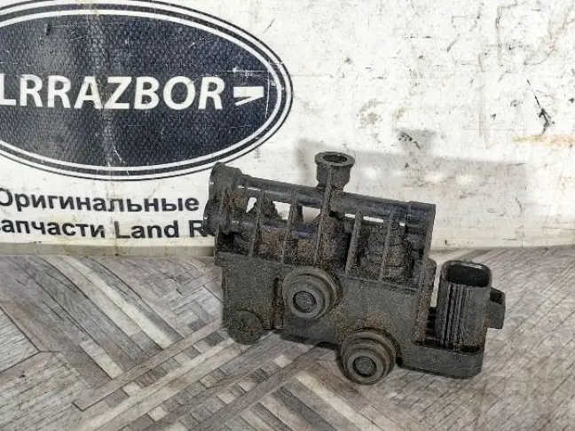 Блок клапанов передний Land Rover Sport L320