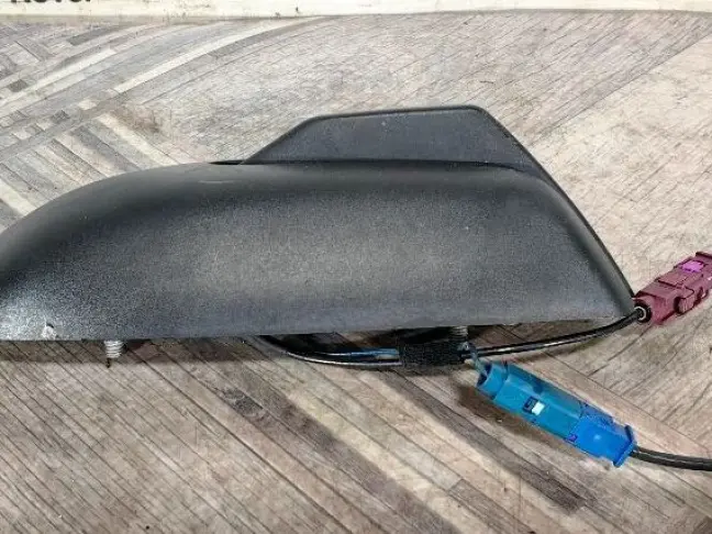 Антенна плавник на крышу Range Rover 3 L322 05+