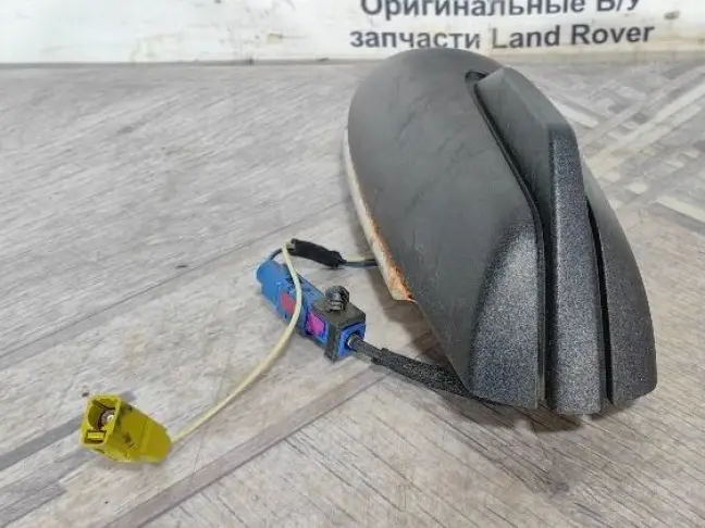 Антенна плавник на крышу Range Rover 3 L322 05+