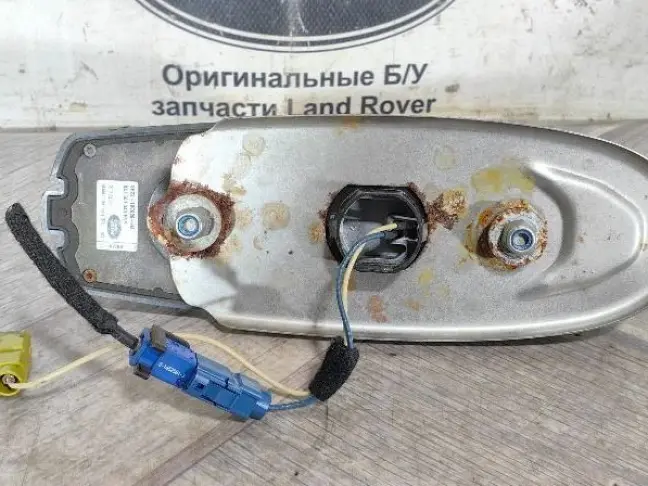 Антенна плавник на крышу Range Rover 3 L322 05+