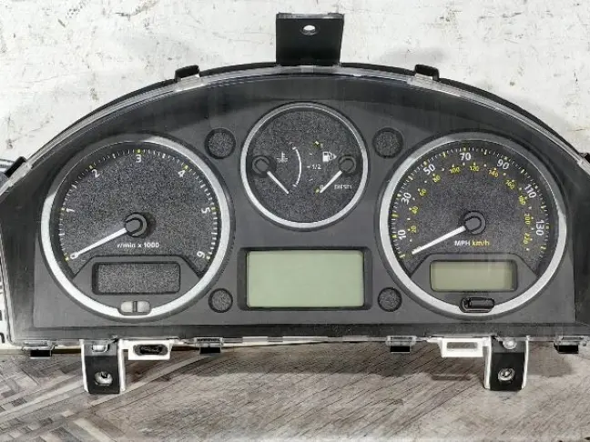 Панель приборов Land Rover Freelander 2 2.2 L359