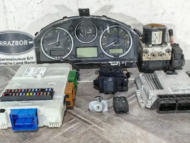 Блоки комплект Land Rover Freelander 2 2.2