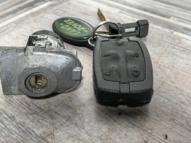 Блоки комплект Land Rover Freelander 2 2.2