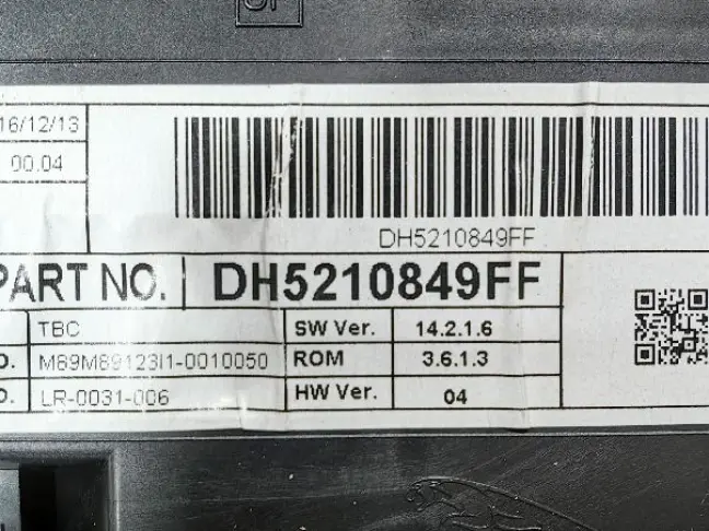 Панель приборов Land Rover Freelander 2 2.2 L359