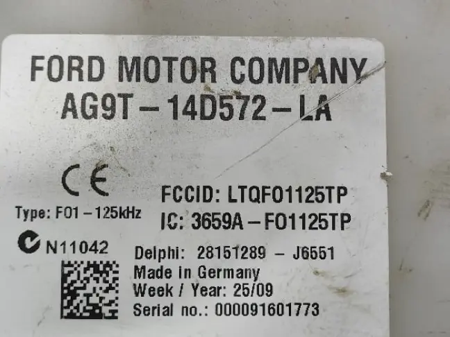 Блок предохранителей Land Rover Freelander 2 2.2