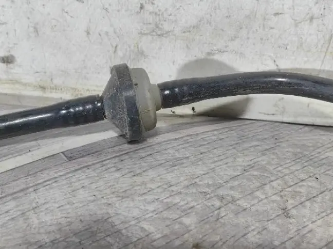 Трубка вакуумная Land Rover Discovery 3 4.4 L319