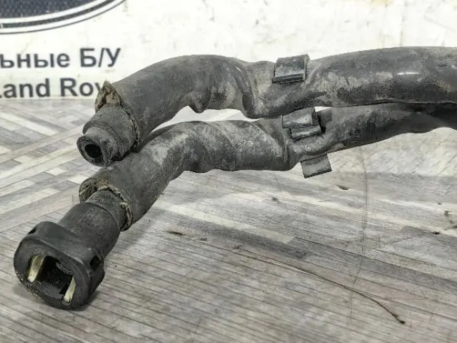 Трубка топливная Range Rover Sport L320 L322 3.6